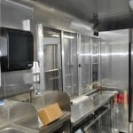 Pizza Hut Food Truck